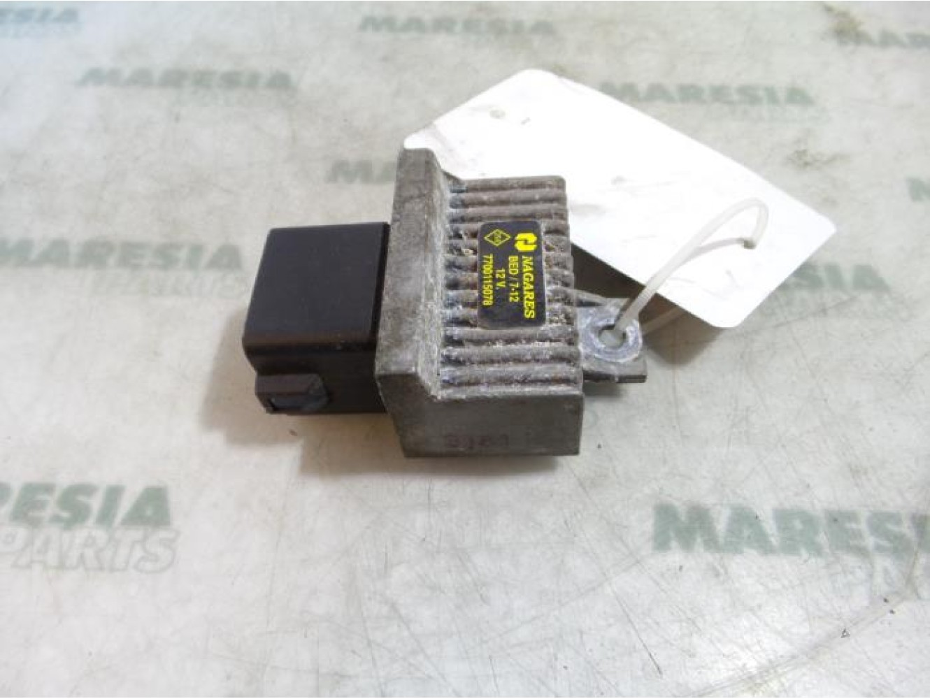 Renault - Master - Glow plug relay