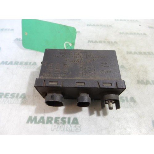 Renault - R25 - Glow plug relay