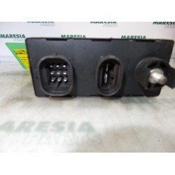 Renault - Clio - Glow plug relay