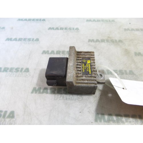 Renault - Laguna - Glow plug relay