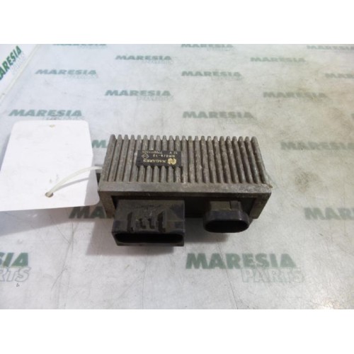 Renault - Laguna - Glow plug relay