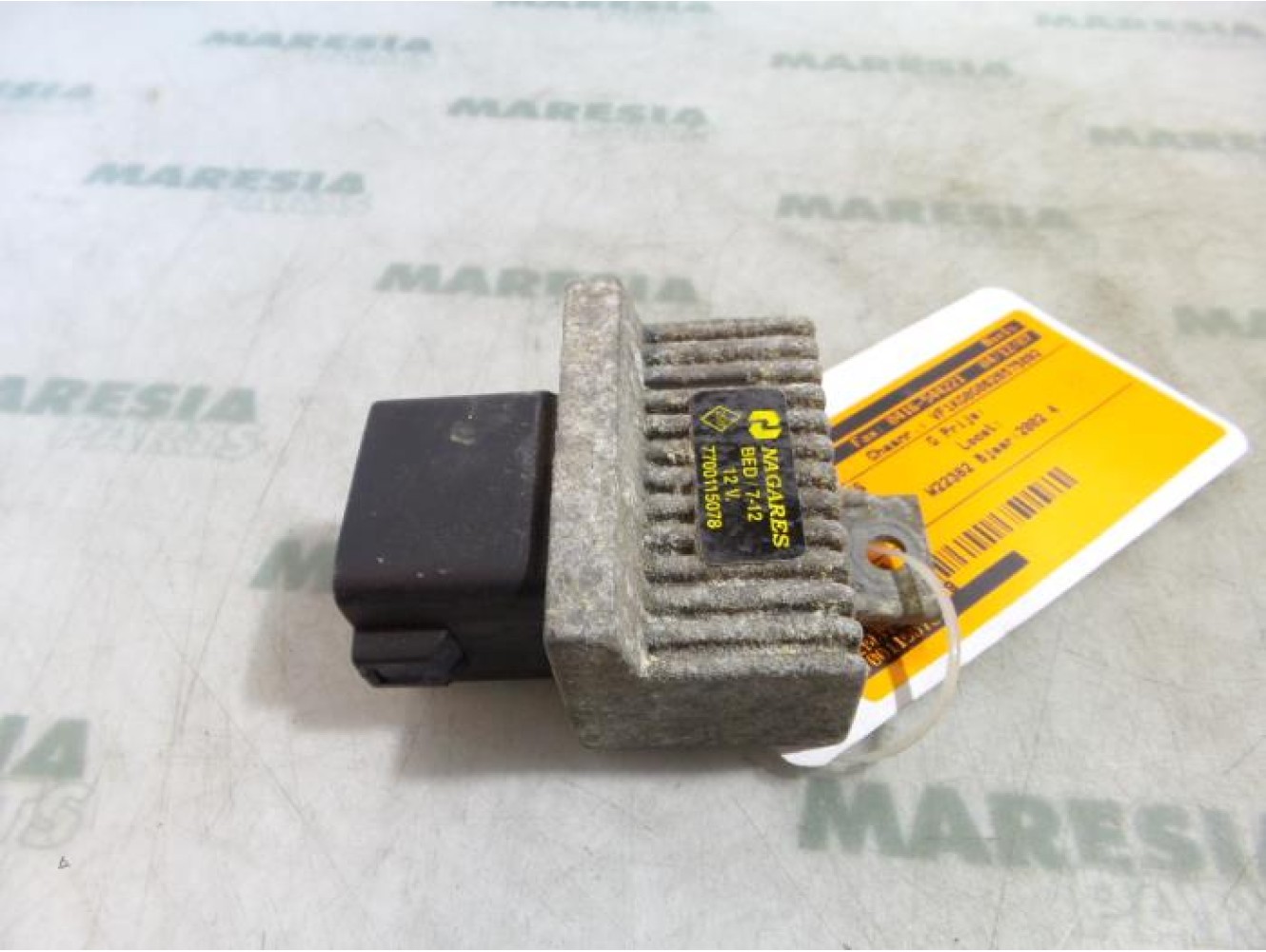 Renault - Laguna - Glow plug relay
