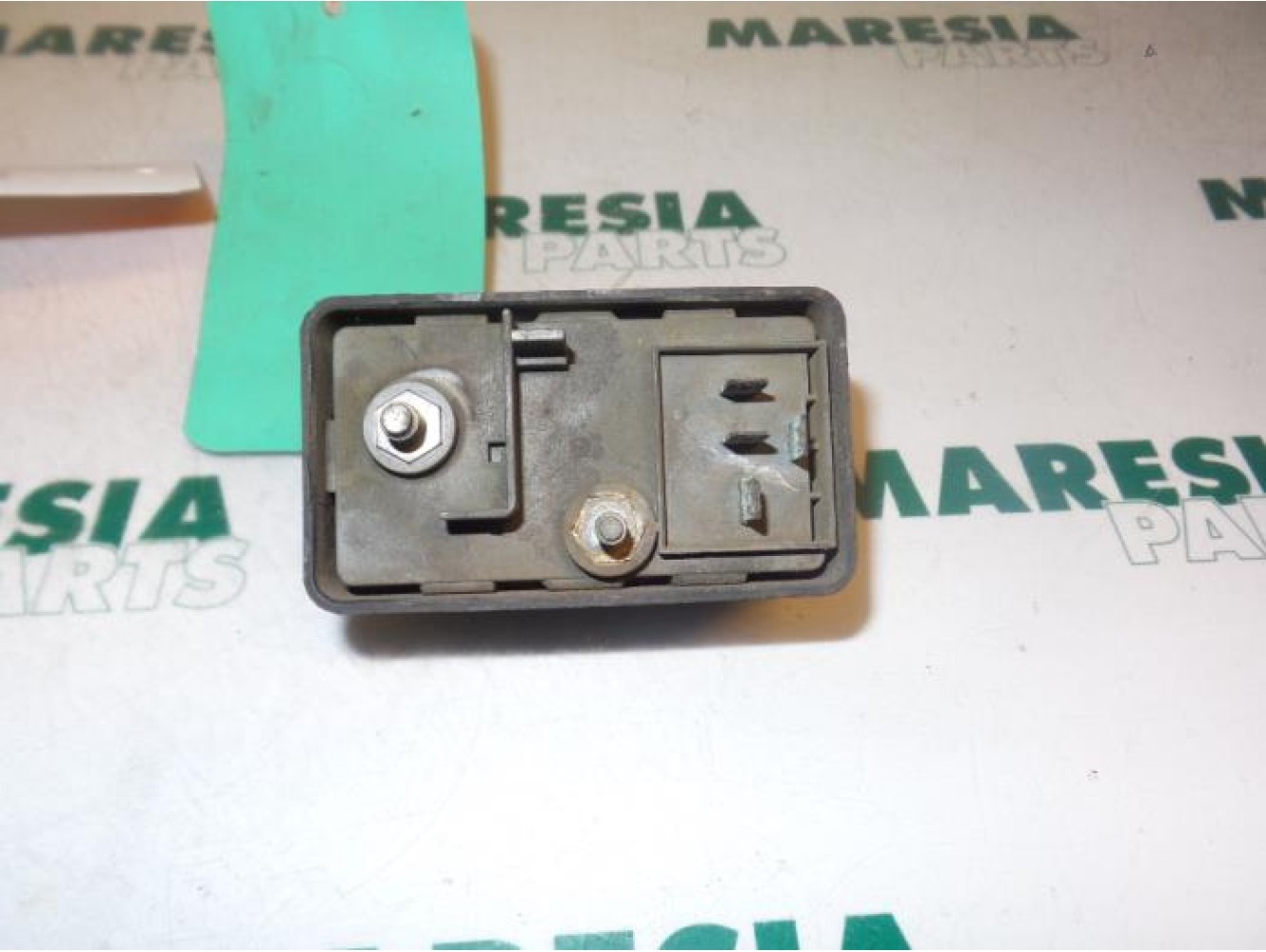 Fiat - Uno - Glow plug relay