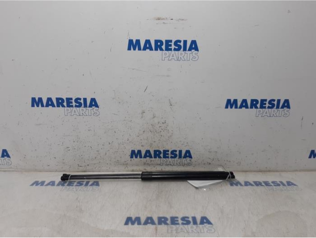 Citroen - C4 Grand Picasso - Set of tailgate gas struts