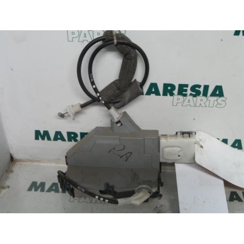 Peugeot - 308 - Rear door mechanism 4-door, right