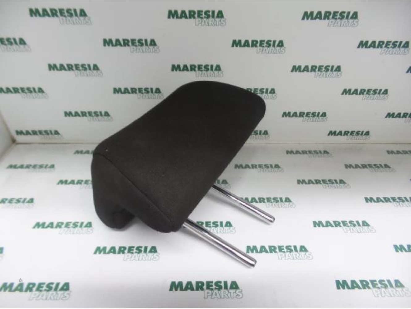 Peugeot - 207 - Headrest