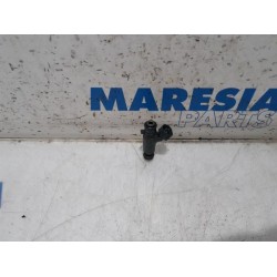 Peugeot - 208 - Injector (petrol injection)