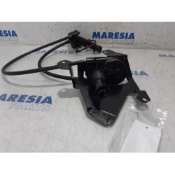 Opel - Combo - Hebemachanik Reserverad