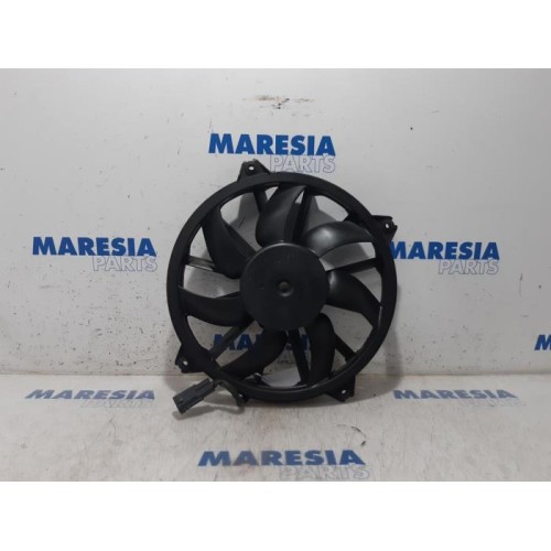 Peugeot - 5008 - Fan motor