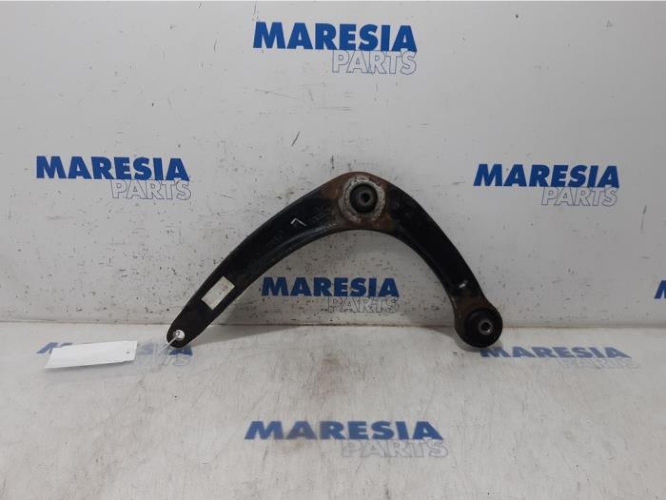 Peugeot - 5008 - Front lower wishbone, left