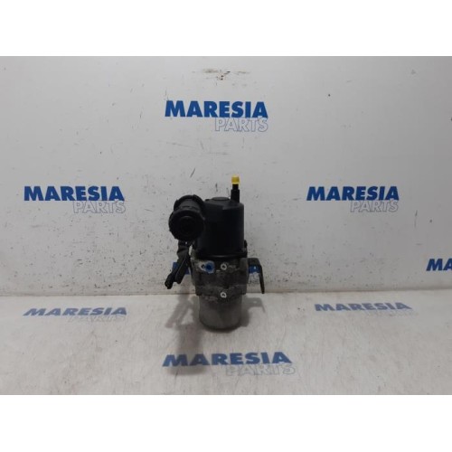 Peugeot - 5008 - Power steering pump