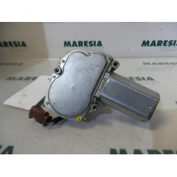 Peugeot - 206 - Scheibenwischermotor hinten
