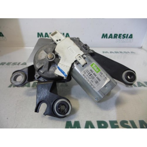 Peugeot - 206 - Scheibenwischermotor hinten