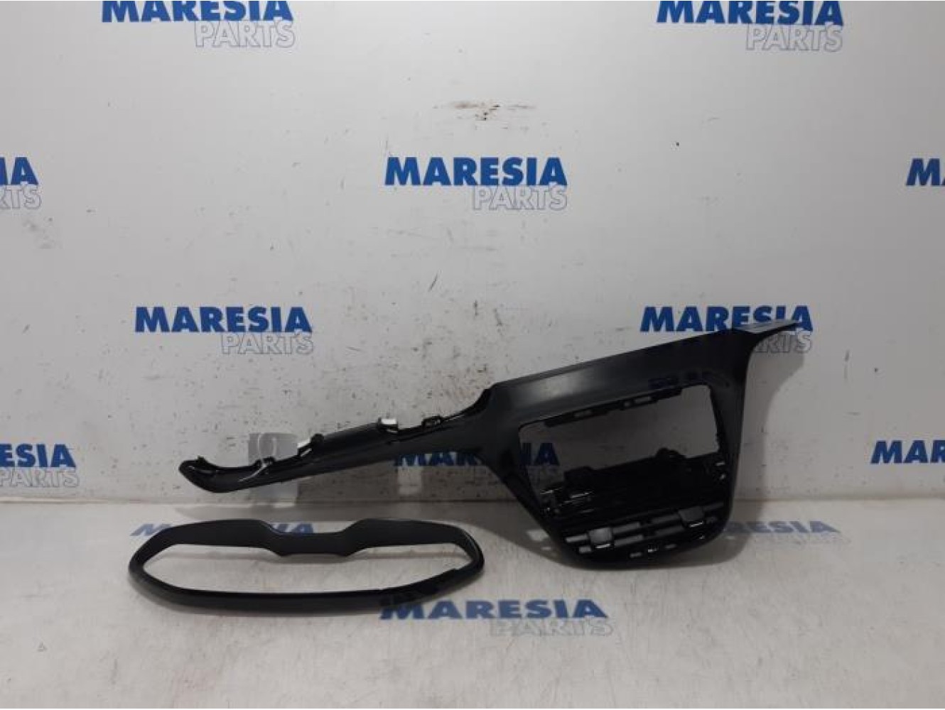 Peugeot - 2008 - Dashboard part