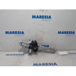 Peugeot - 2008 - Fenstermechanik 4-türig links hinten