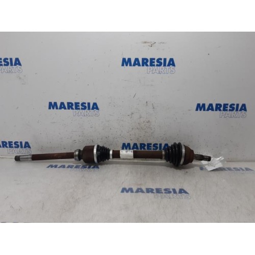 Peugeot - 2008 - Front drive shaft, right