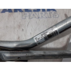 Peugeot - 2008 - Wiper mechanism
