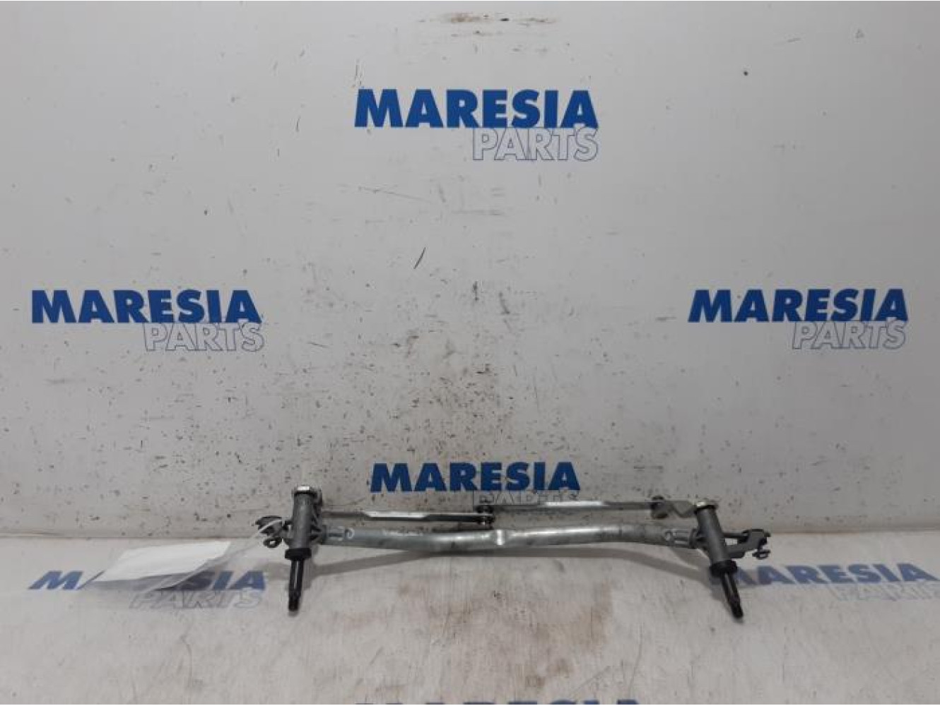Peugeot - 2008 - Wiper mechanism