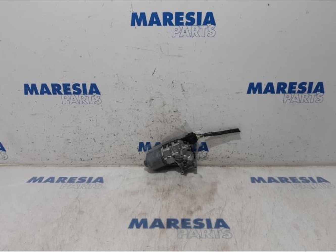 Peugeot - 2008 - Front wiper motor