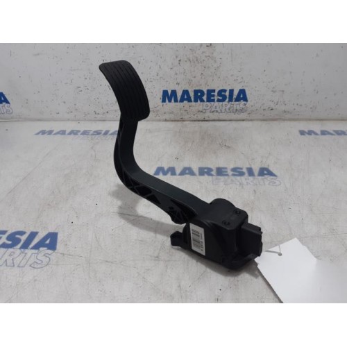 Peugeot - 5008 - Throttle pedal position sensor