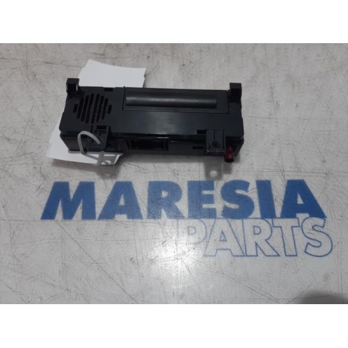 Peugeot - 5008 - Radio module