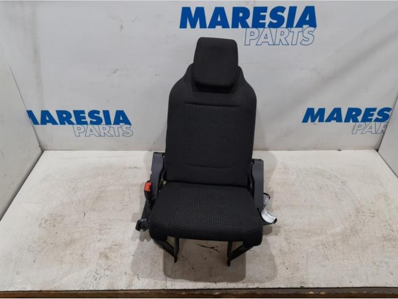 Peugeot - 5008 - Rear seat