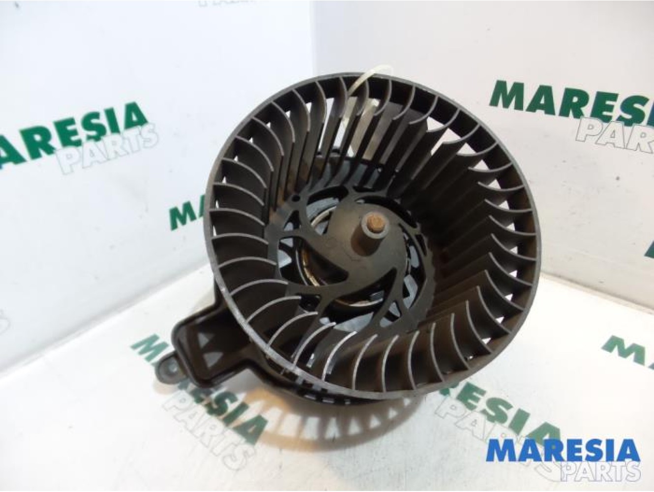 Peugeot - Partner - Heating and ventilation fan motor