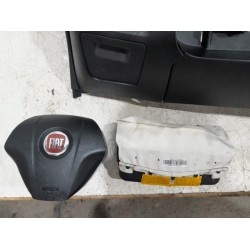 Fiat - Punto - Airbag set + dashboard