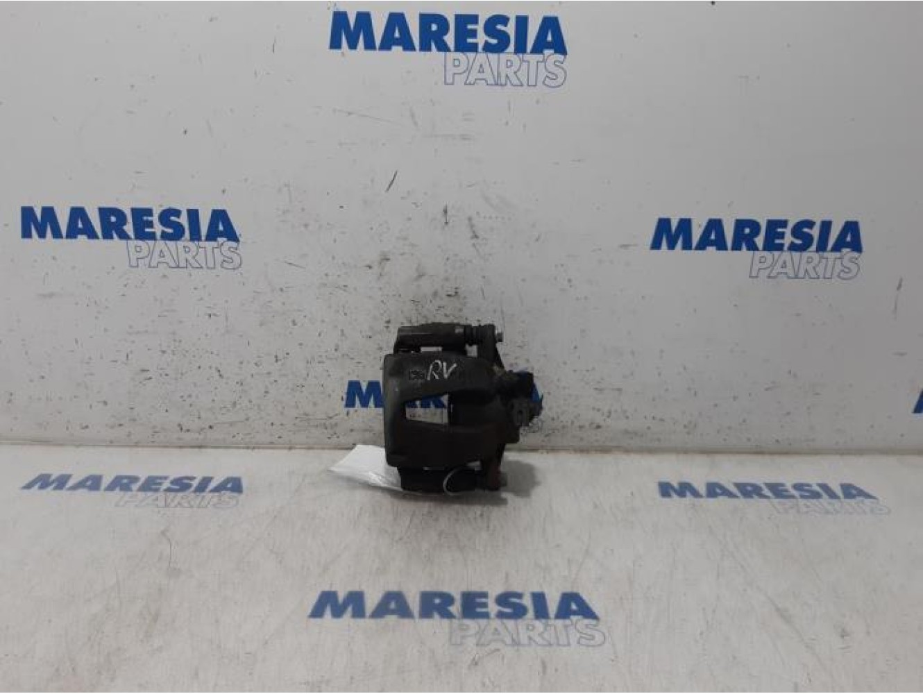 Fiat - Punto - Front brake calliper, right