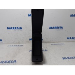 Fiat - Punto - Armrest