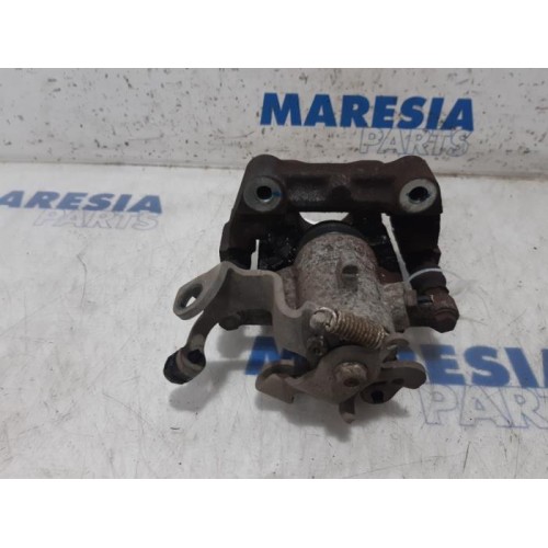 Peugeot - 5008 - Rear brake calliper, left