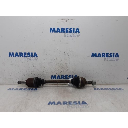Fiat - 500 - Aandrijfas links-voor