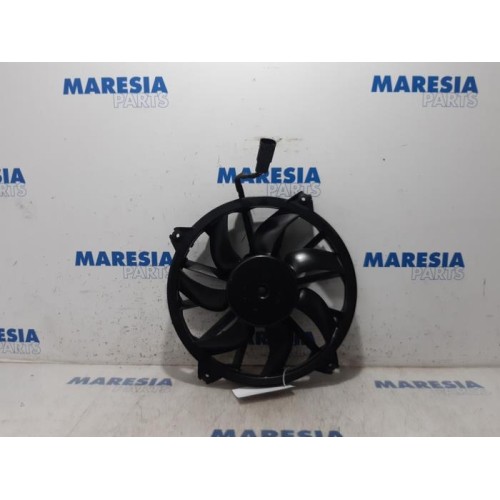 Peugeot - 5008 - Fan motor