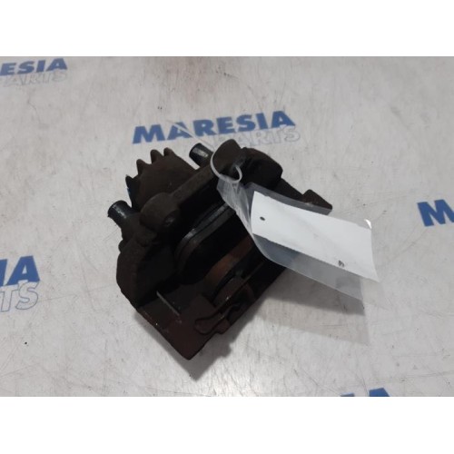 Peugeot - 5008 - Front brake calliper, left