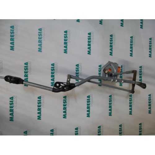 Renault - Megane Scenic - Wiper mechanism