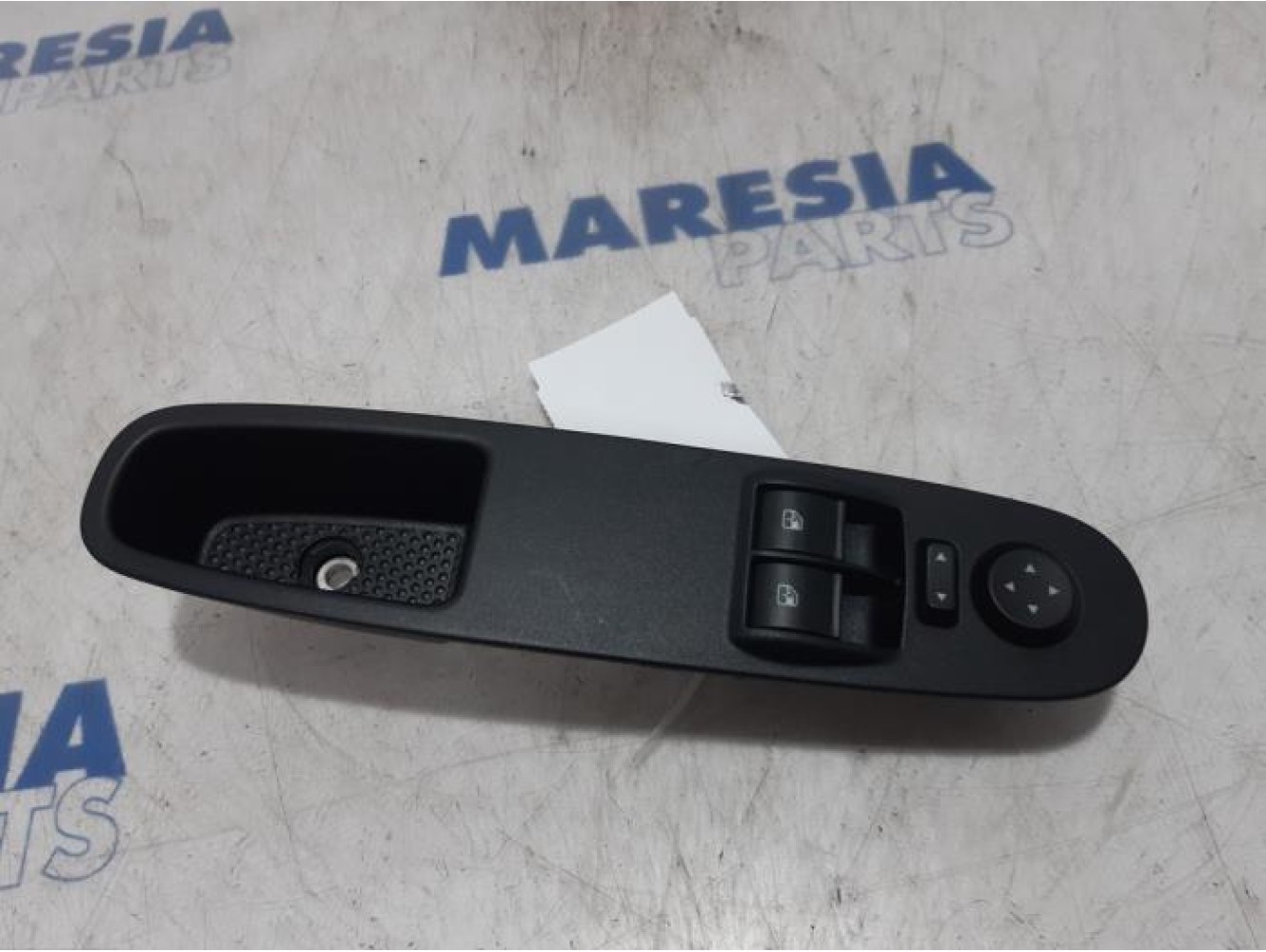 Fiat - Punto - Multi-functional window switch