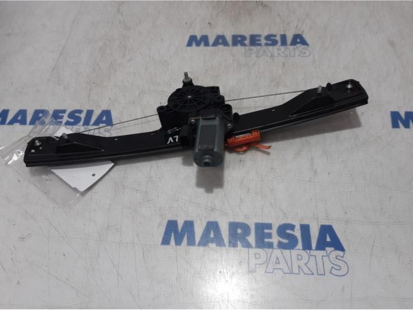 Fiat - Punto - Window mechanism 2-door, front left