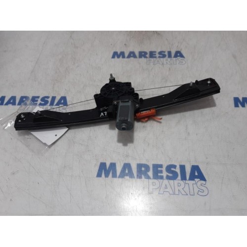 Fiat - Punto - Window mechanism 2-door, front left
