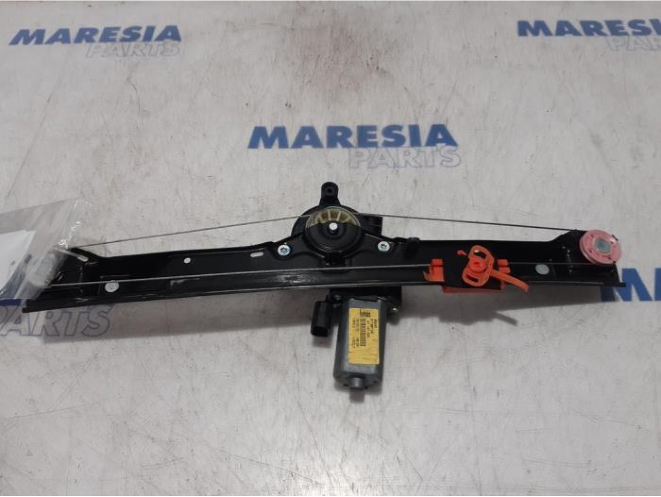 Fiat - Punto - Window mechanism 2-door, front right