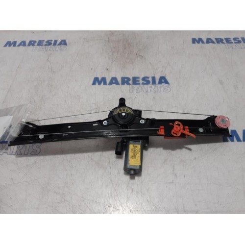 Fiat - Punto - Window mechanism 2-door, front right
