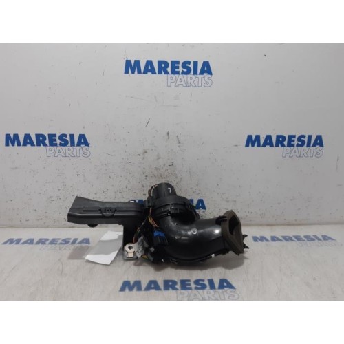 Peugeot - 5008 - Heating and ventilation fan motor
