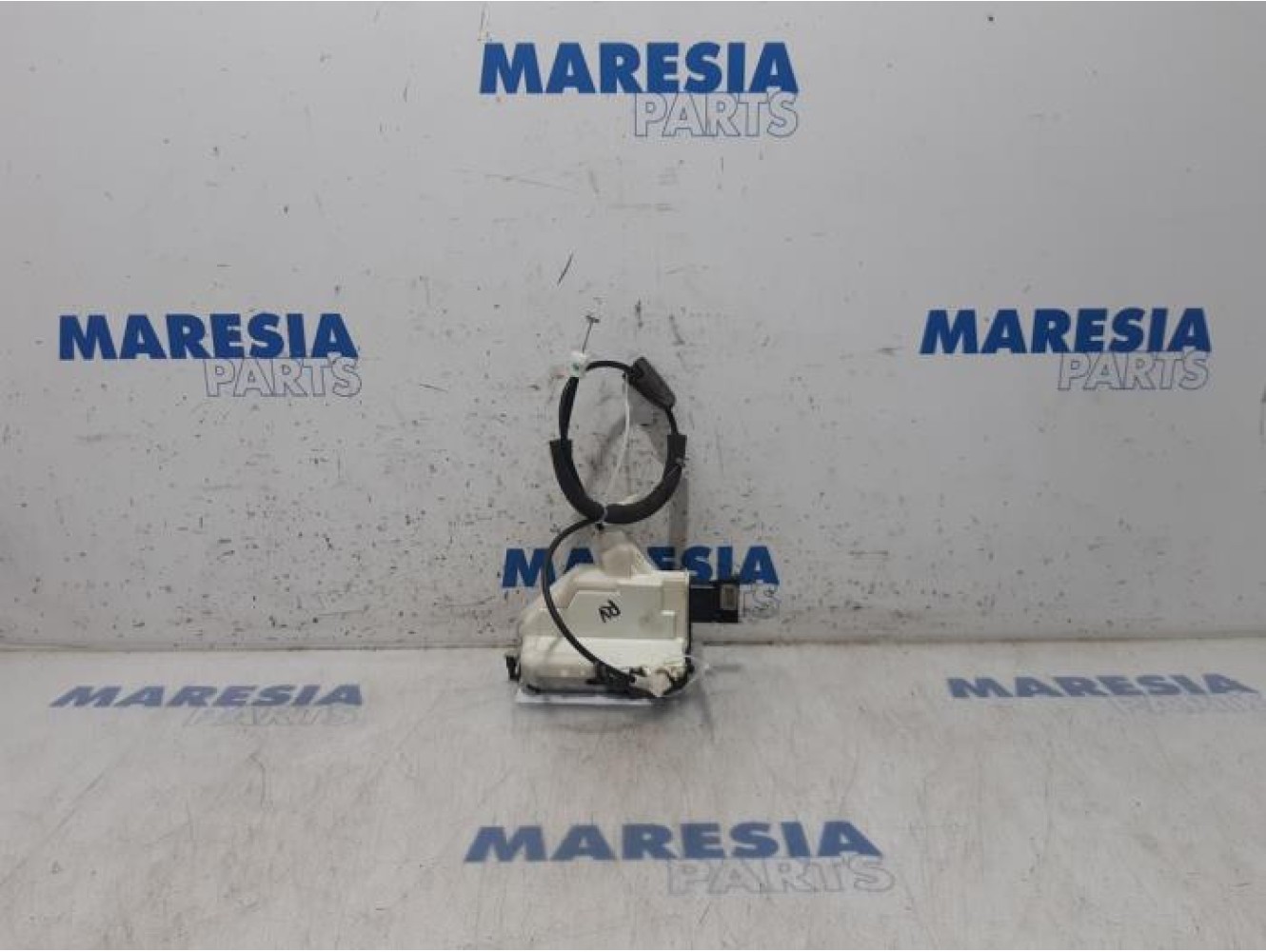 Peugeot - 5008 - Front door lock mechanism 4-door, right
