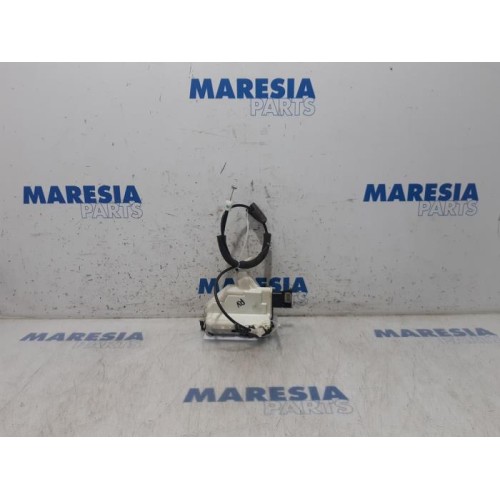 Peugeot - 5008 - Front door lock mechanism 4-door, right