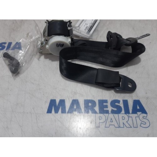 Peugeot - 5008 - Rear seatbelt, right