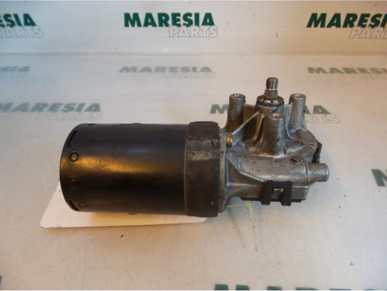 Peugeot - 206 - Front wiper motor
