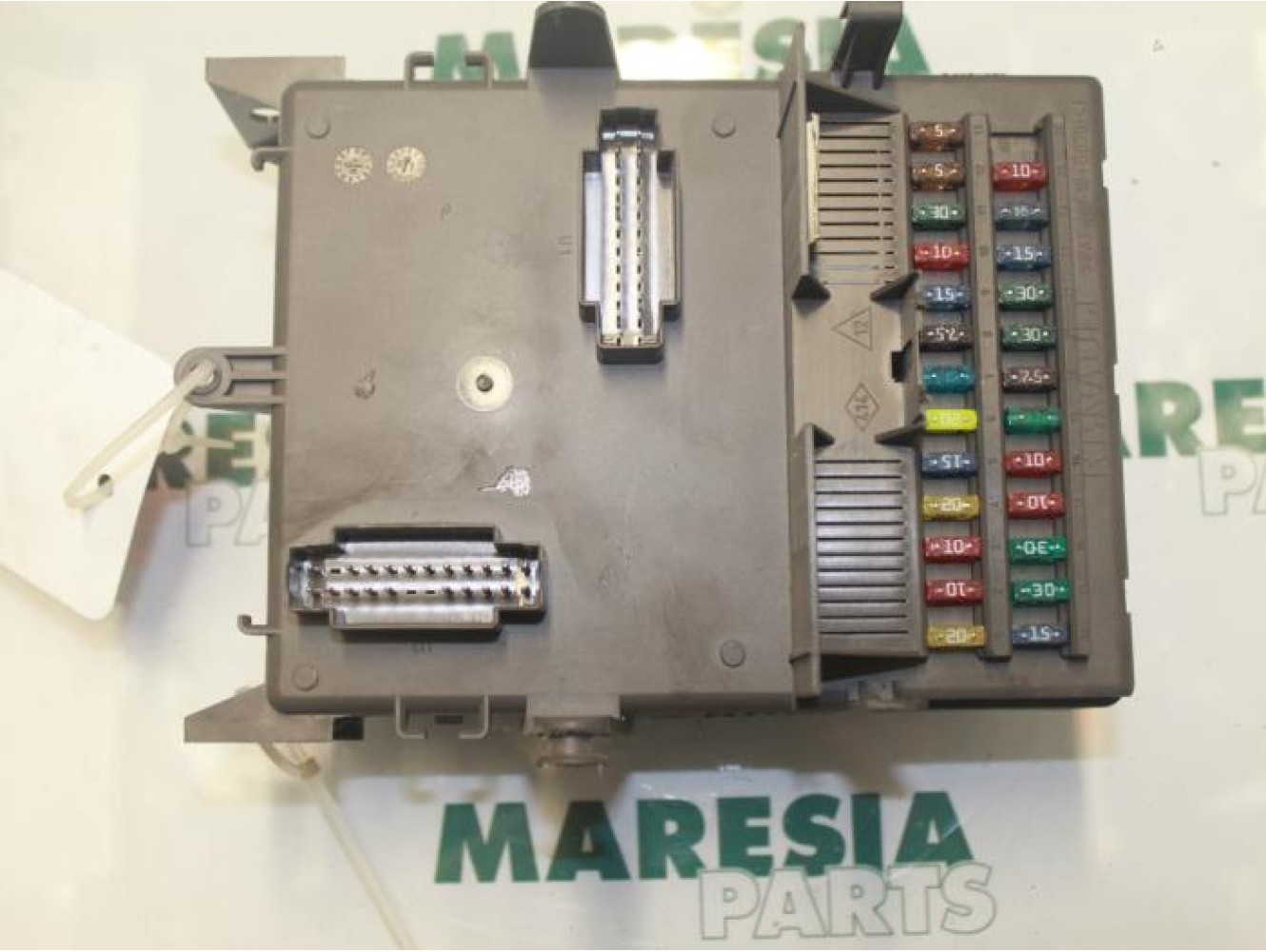 Renault - Laguna - Fuse box