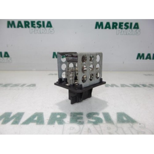 Peugeot - 206 - Heater resistor
