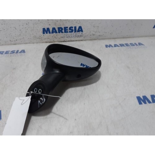 Fiat - Punto - Wing mirror, right