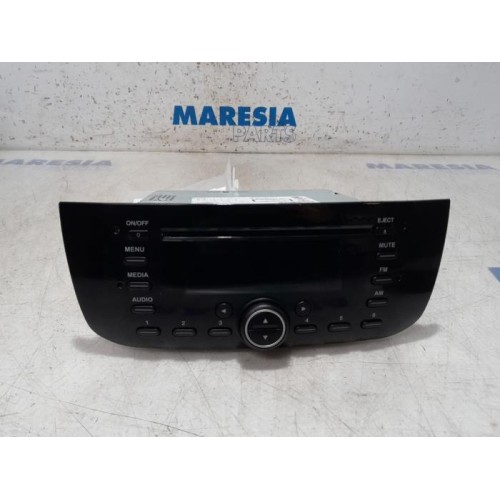 Fiat - Punto - Radio CD player