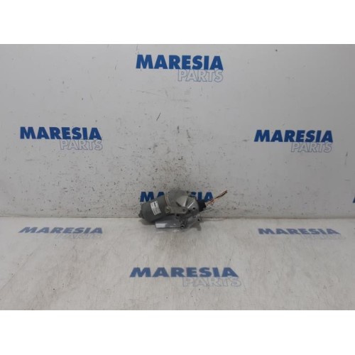 Fiat - Punto - Front wiper motor